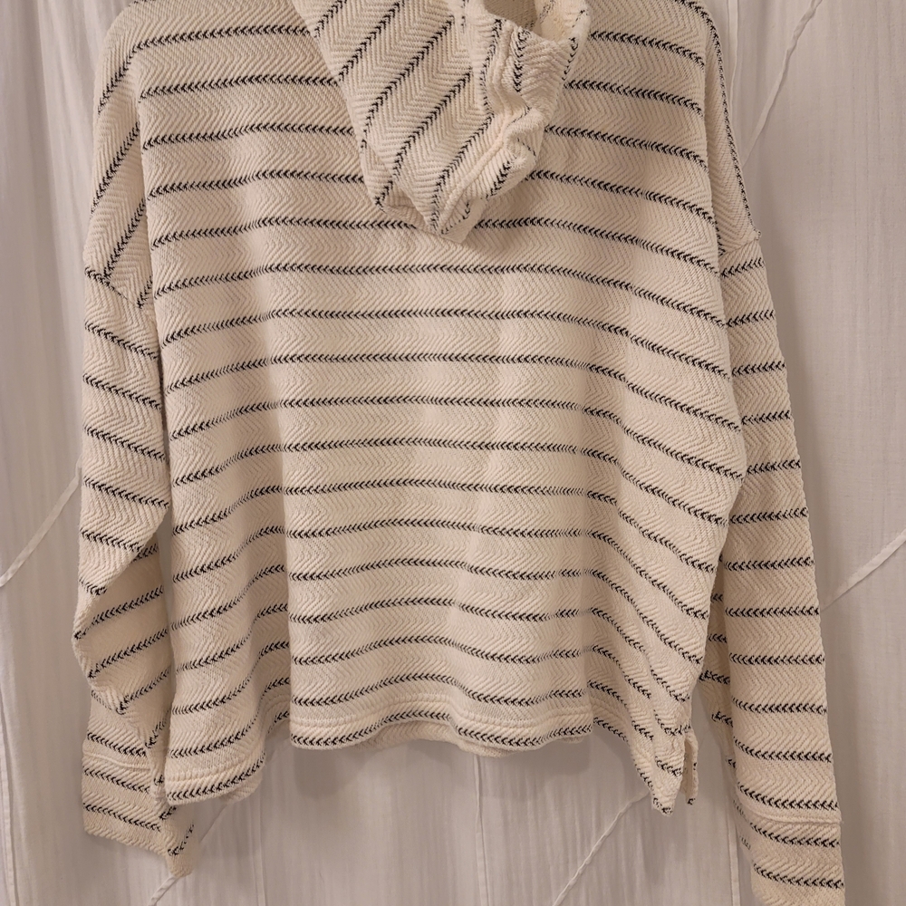 J Crew Herringbone Zigzag Hoodie - Picture 4 of 4